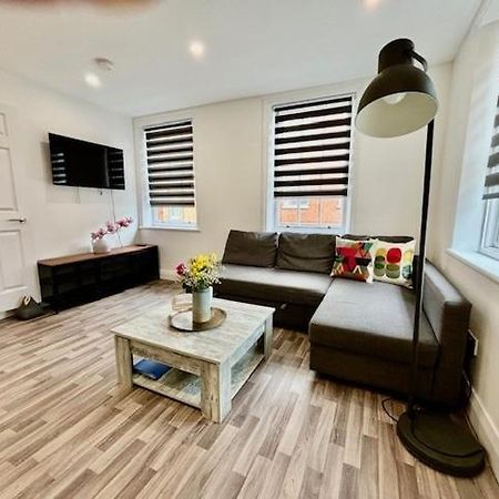 New Soho Loft - Apt 2 By Indigo Flats Лондон Екстериор снимка