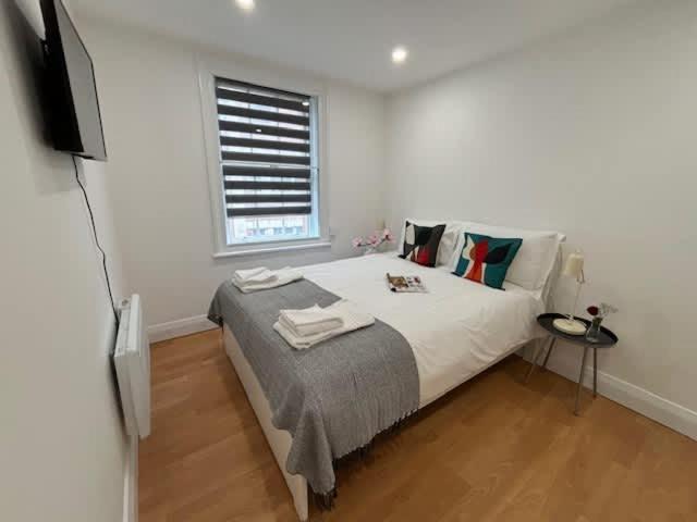 New Soho Loft - Apt 2 By Indigo Flats Лондон Екстериор снимка
