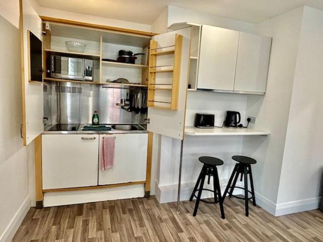 New Soho Loft - Apt 2 By Indigo Flats Лондон Екстериор снимка